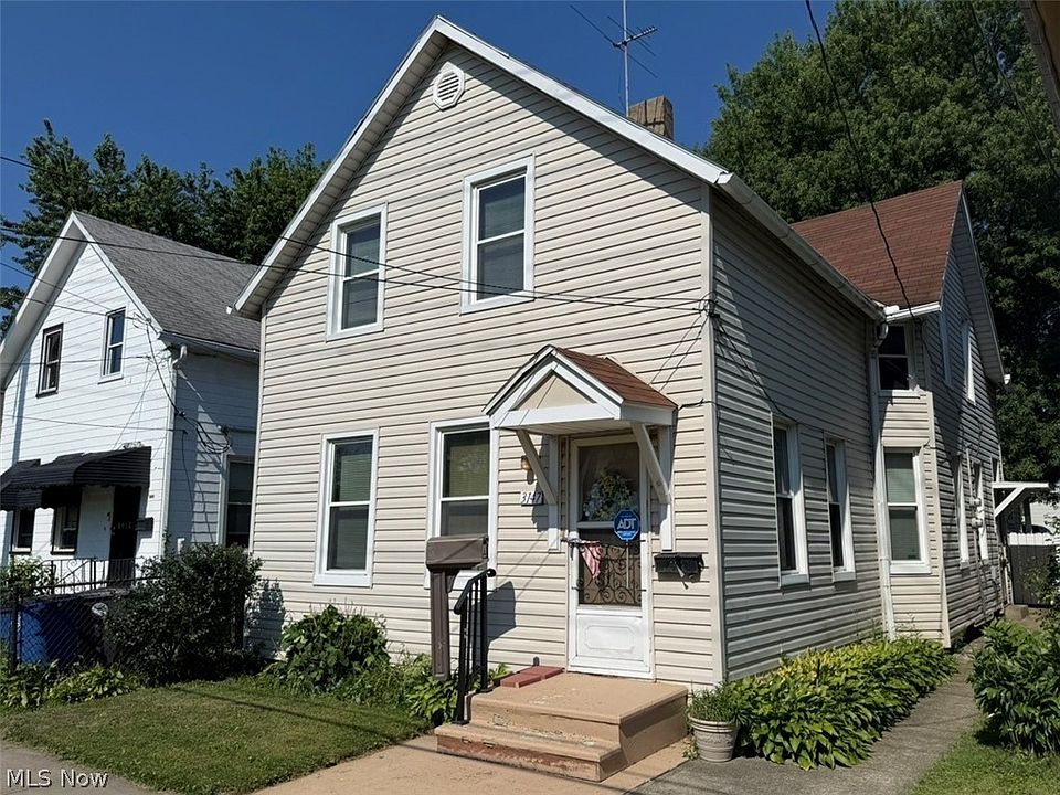 1st image of 3147 W 44th St