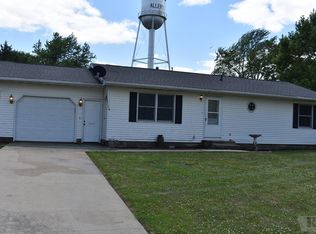 110 W Walnut St, Allerton, IA 50008