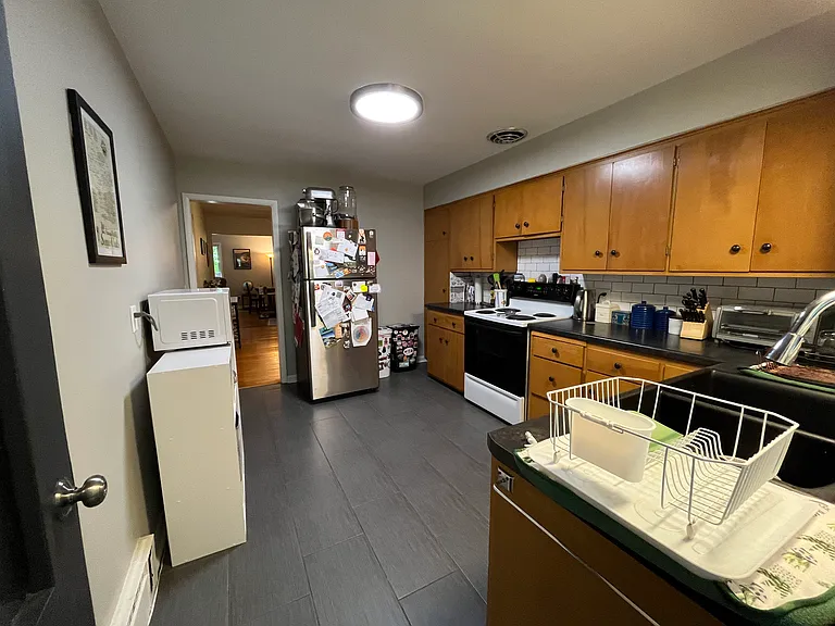 1201 S Midvale Blvd #A — Photo 8