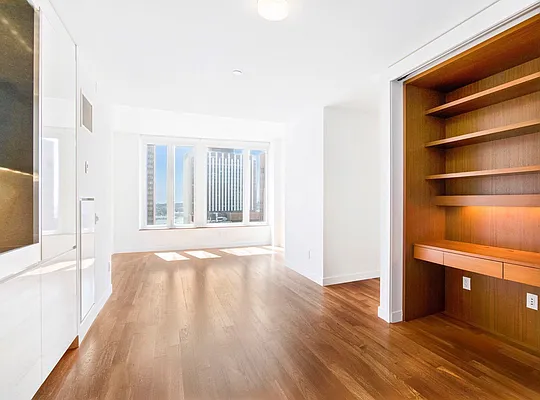 Rented by Compass | media 40