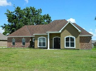 432 Sugar Cane St, Houma, LA 70364