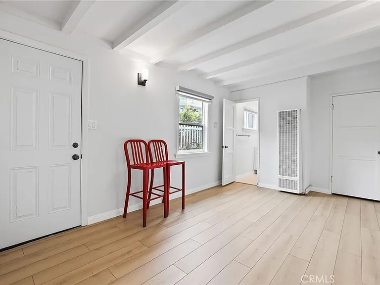 295 Wave St — Photo 17