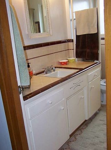 LARGE BATH