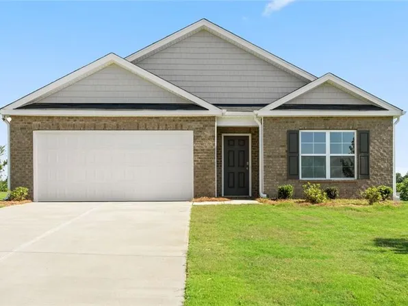 142 Preston Oaks Dr, King, NC 27021