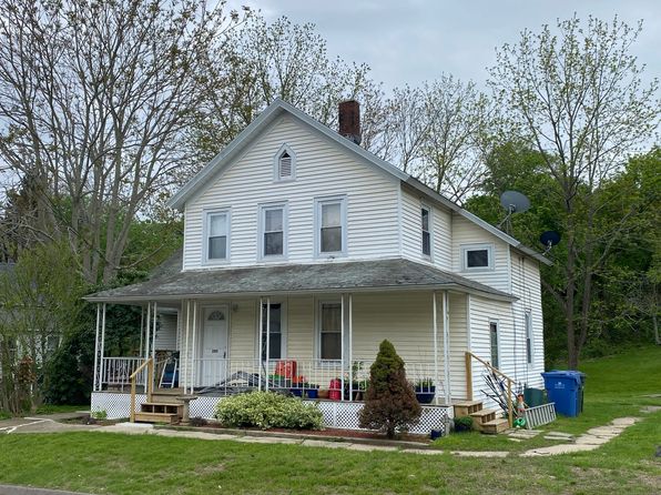 290 Maple Ave