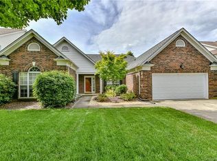 11519 McGinns Trace Ct, Charlotte, NC 28277