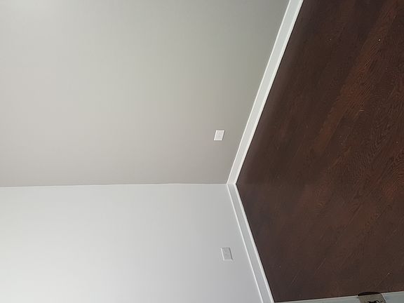 2nd image of 139 Ashland Ave APT 206