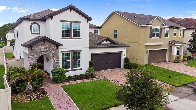 1st image of 3121 Twin Shore Ln
