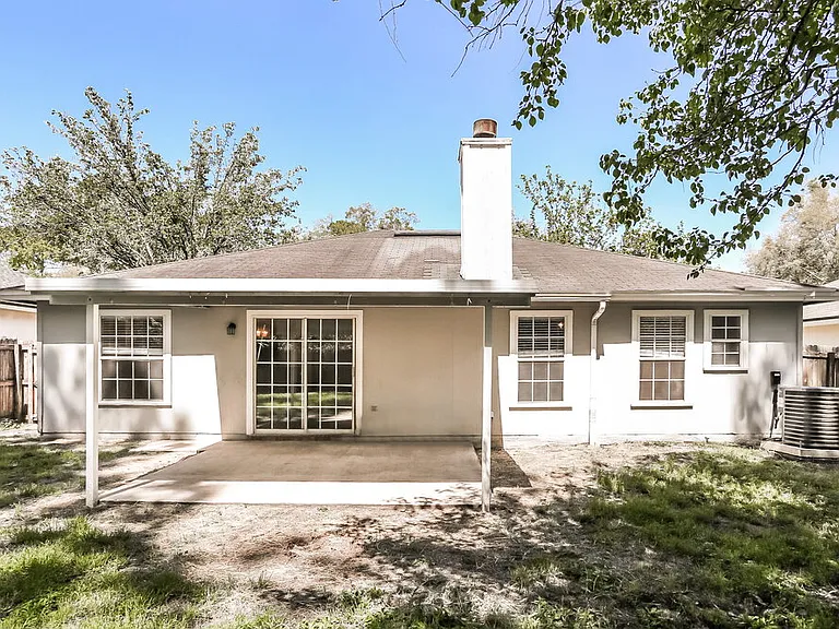 7810 Spring Branch Dr S — Photo 16