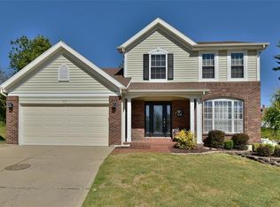 5117 Kings Park Dr, Saint Louis, MO 63129