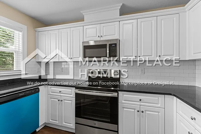 120 Downsbury Rd — Photo 13