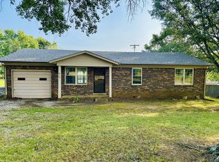 929 Kathleen Dr, Pulaski, TN 38478