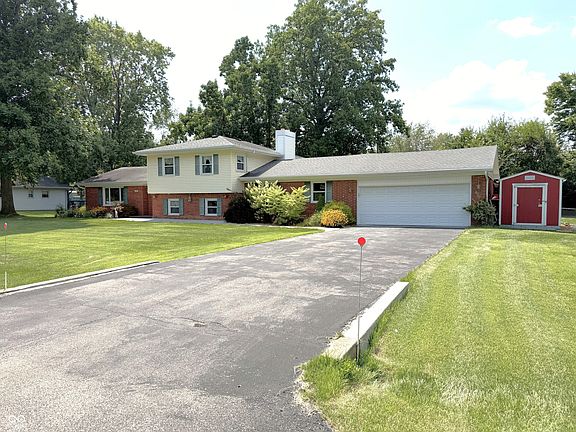 2nd image of 345 N Pleasant Run