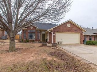 228 Waterfront Dr, Norman, OK 73071