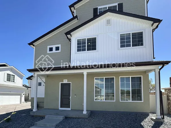 3341 Streamwood Dr, Johnstown, CO 80534