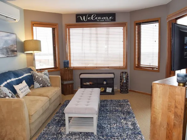 4908 Landmark Cir #1108, Egg Harbor, WI 54209