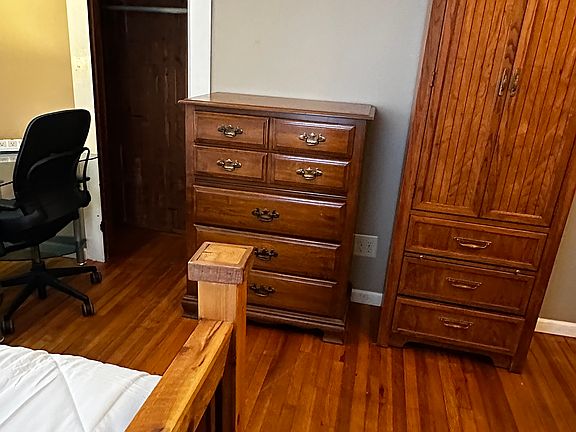 5th image of 30 Hazel St #30