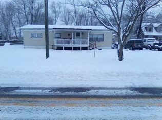 64 Fegan Rd, Bunker Hill, WV 25413