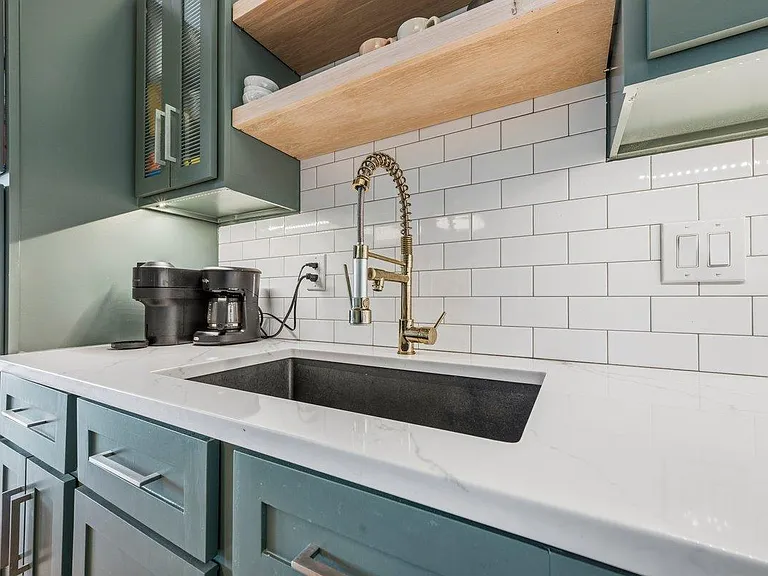 800 W 5th St #705 — Photo 10