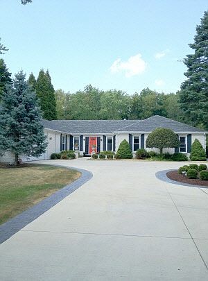 1st image of 5720 Coachman Ct