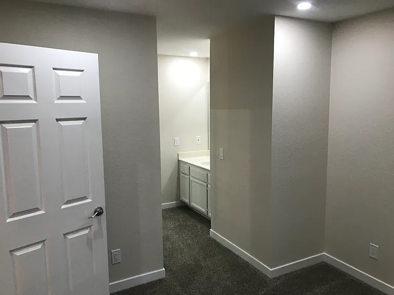 2819 Gus Ct — Photo 7