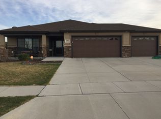 1205 E 66th Street Pl, Kearney, NE 68847