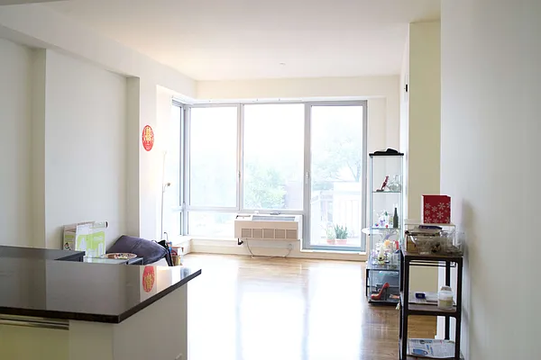 Sold by Momentum Real Estate LLC | media 33
