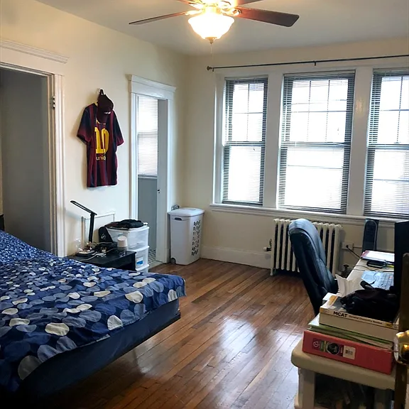 62 Queensberry St #207 — Photo 1