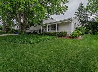 1525 Barnard Rd, Ann Arbor, MI 48103