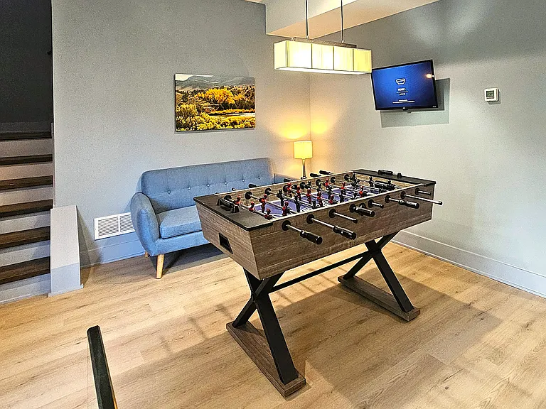 2nd Floor game room