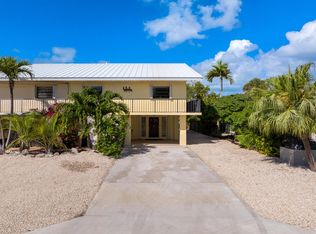 391 10th St, Key Colony Beach, FL 33051