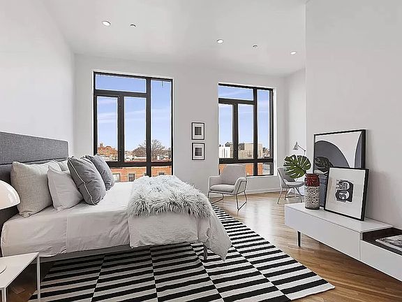 3rd image of 1192 Bedford Ave APT 4A