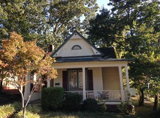 615 Ward St, Hot Springs, AR 71913
