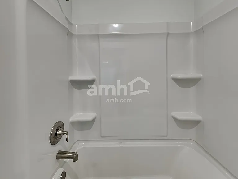 338 Golucke Way — Photo 16