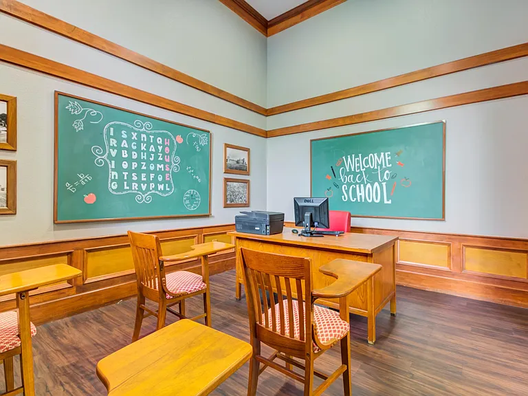 Irving Schoolhouse — Photo 23