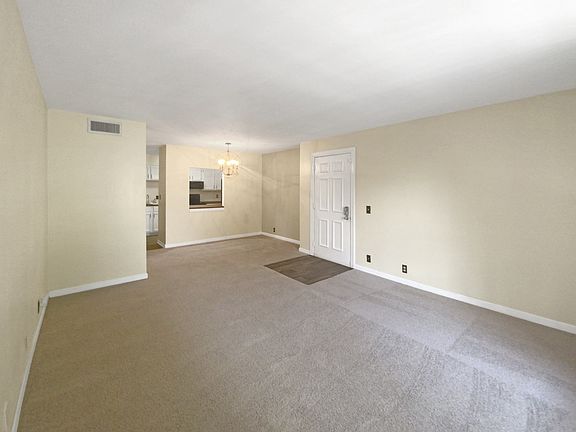4th image of 1280 Middle Tennessee Blvd APT G13