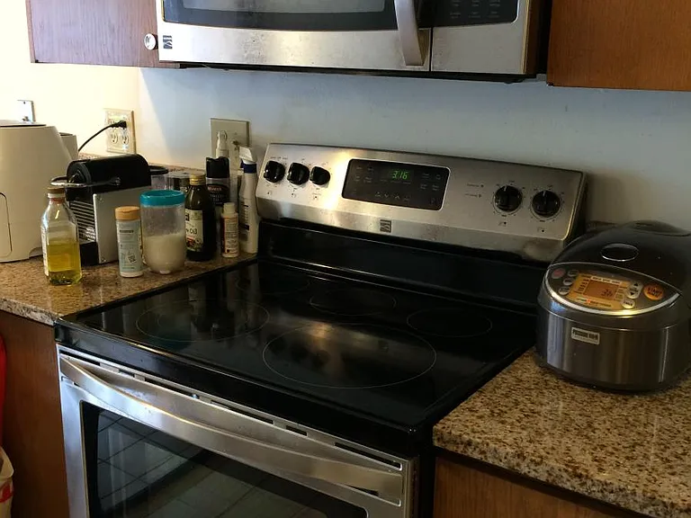 505 E Henry Clay St — Photo 12