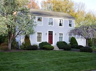 92 Apple Ridge Rd, West Springfield, MA 01089