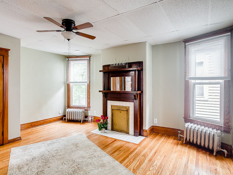 1st image of 2826 S 3rd St #2