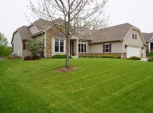 3514 Fiddlers Creek Dr, Waukesha, WI 53188
