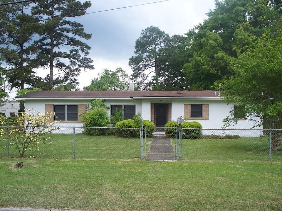 1st image of 2010 E Dellview Dr