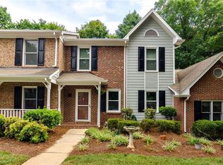 24 Brandy Ct, Greensboro, NC 27409