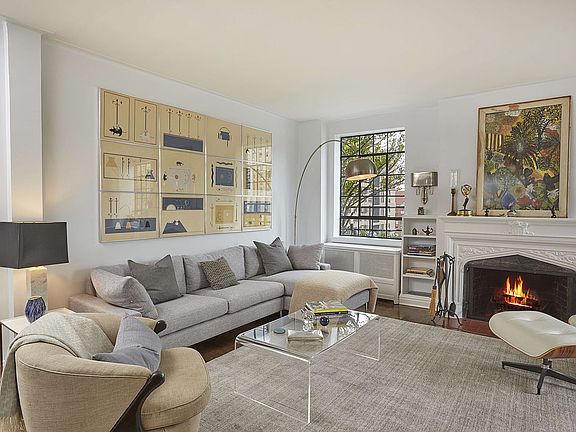 3rd image of 35 W 90th St #Phc