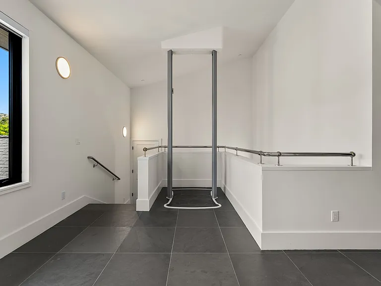 1428 Allyn Ave — Photo 18