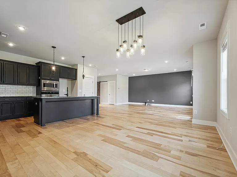 444 Beacon Ridge Blvd — Photo 10