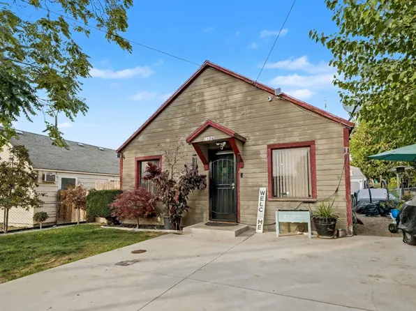 1106 Kearney Ave, Sunnyside, WA 98944
