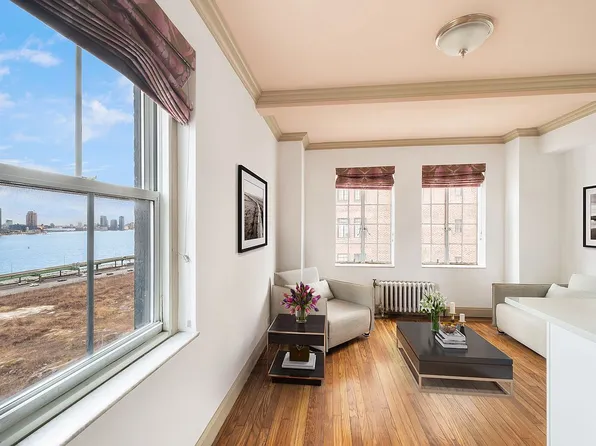 25 Tudor City Pl APT 623, Manhattan, NY 10017