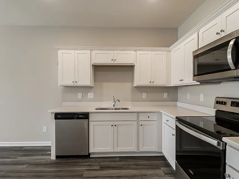 548 Wendell Falls Pkwy — Photo 9