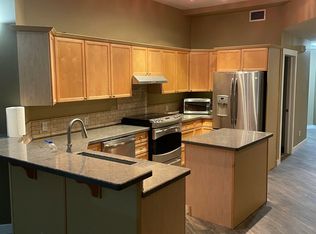 10106 105th St NW #301, Edmonton, AB