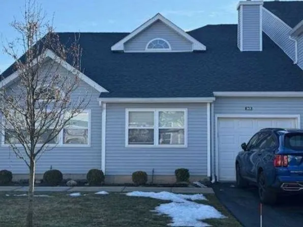 168 Hampton Vista Dr, Manorville, NY 11949